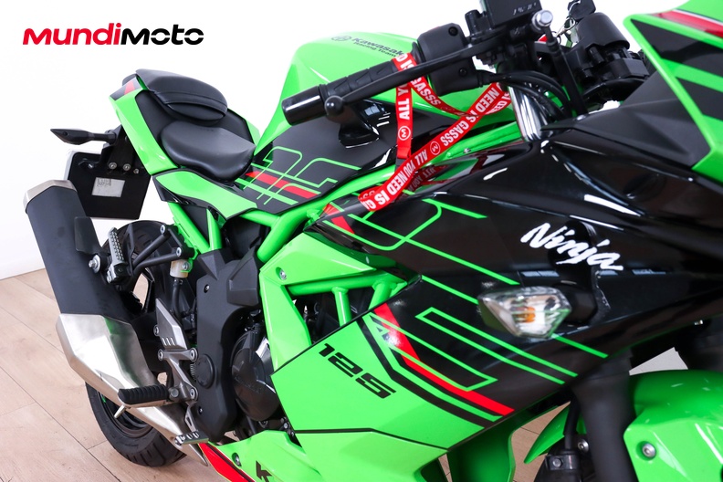 Motorbike image 12