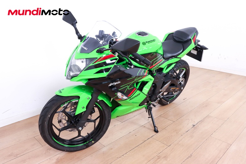 Motorbike image 7