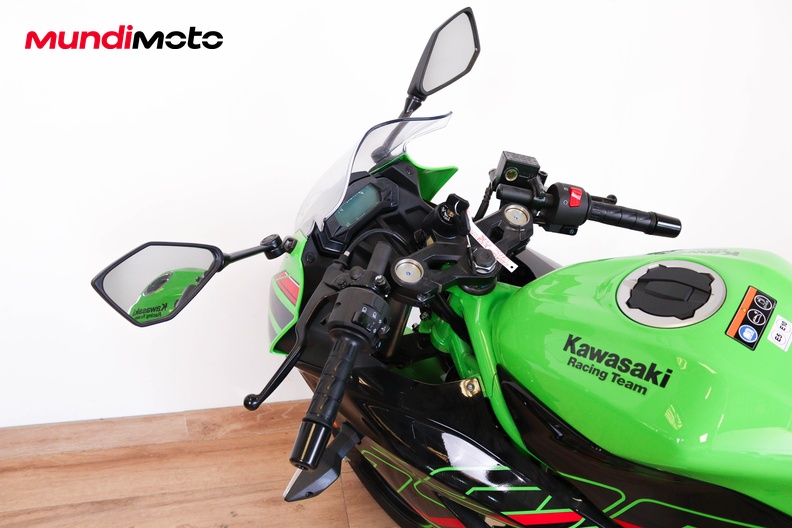 Motorbike image 10