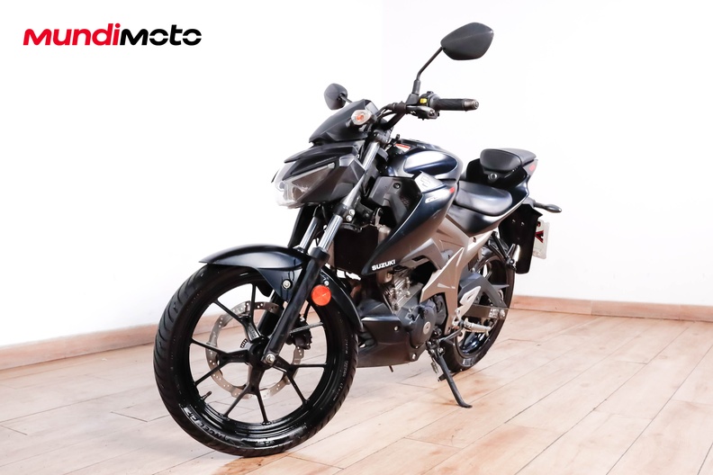 Motorbike image 7