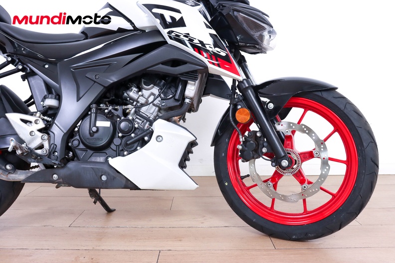 Motorbike image 13