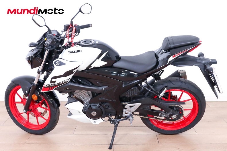 Motorbike image 5