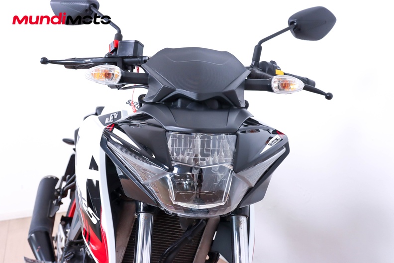 Motorbike image 4