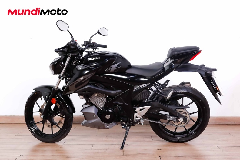 Motorbike image 5