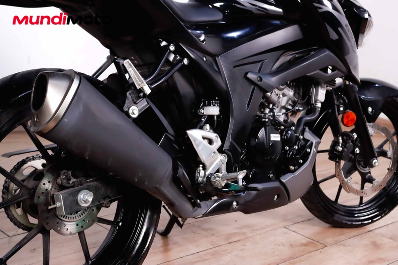 Motorbike image 3