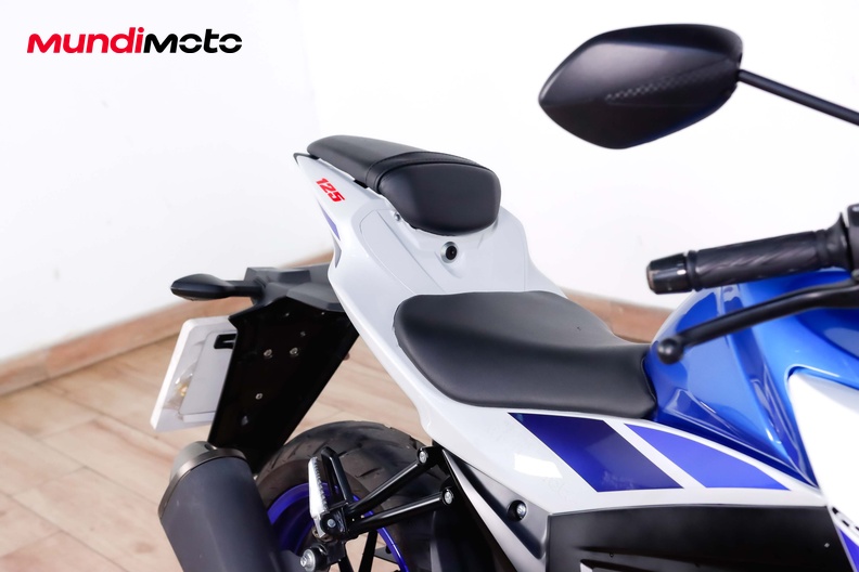Motorbike image 13