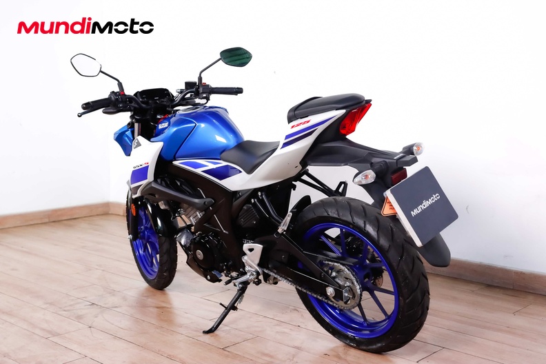 Motorbike image 6
