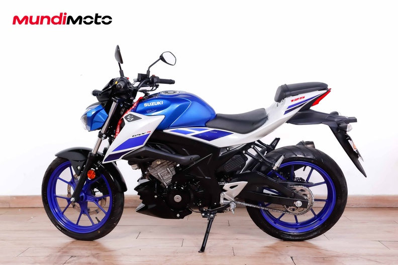 Motorbike image 5