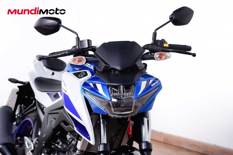 Motorbike image 4