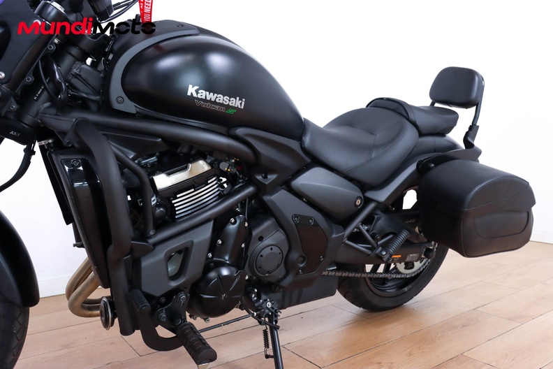 Motorbike image 8