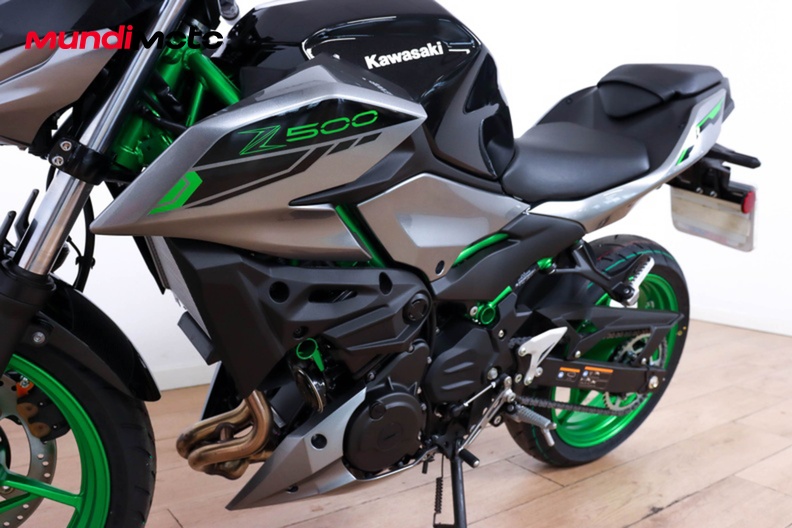 Motorbike image 8