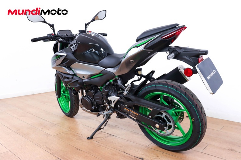 Motorbike image 6