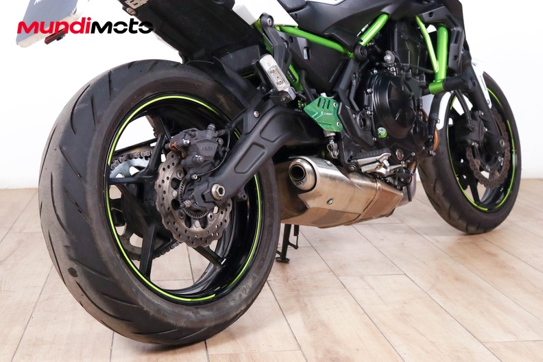 Motorbike image 3