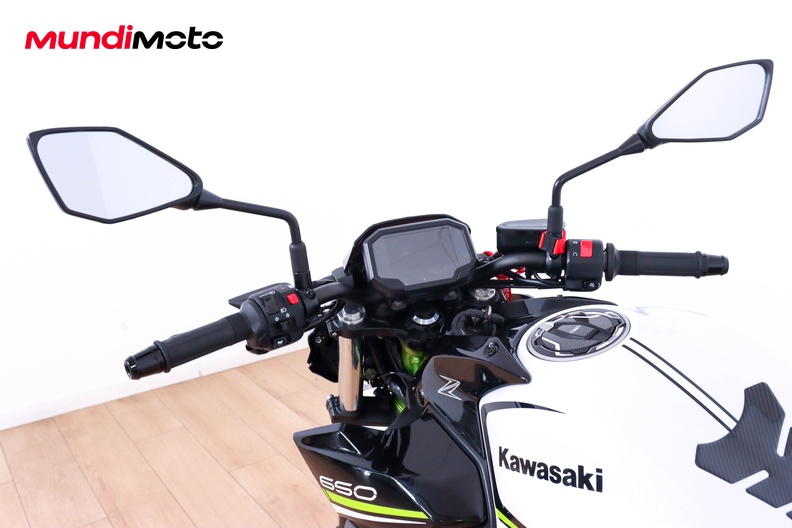 Motorbike image 10