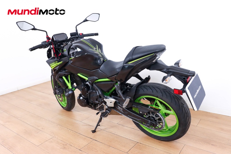 Motorbike image 6
