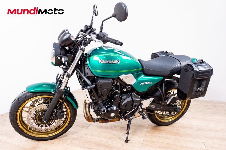 Motorbike image 6