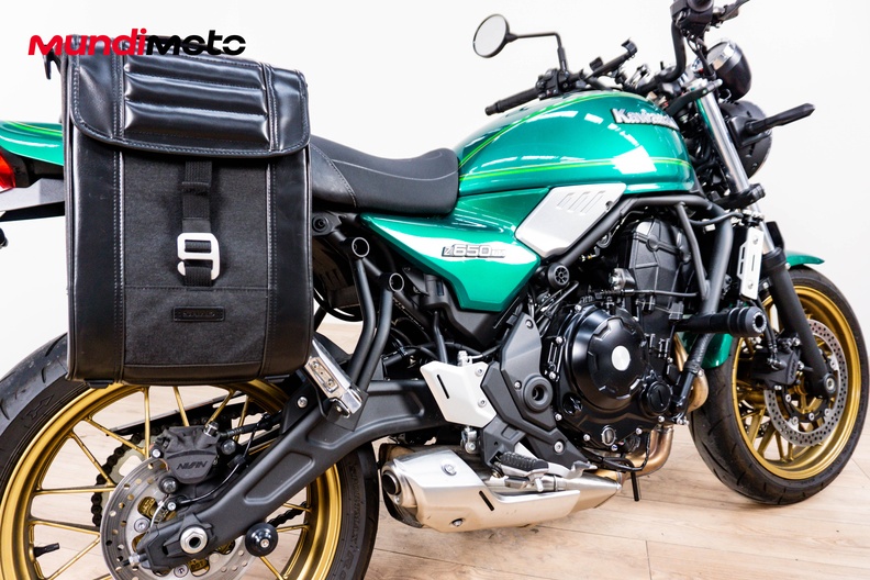 Motorbike image 3