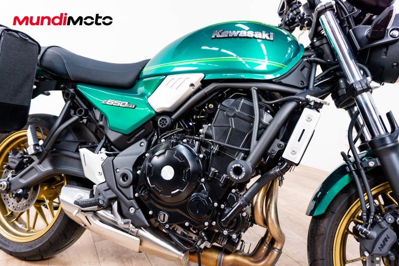 Motorbike image 4