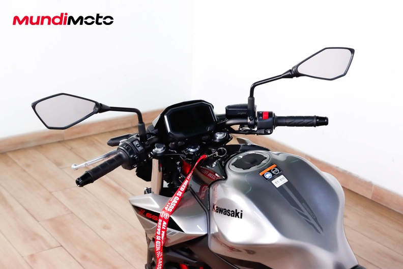 Motorbike image 10