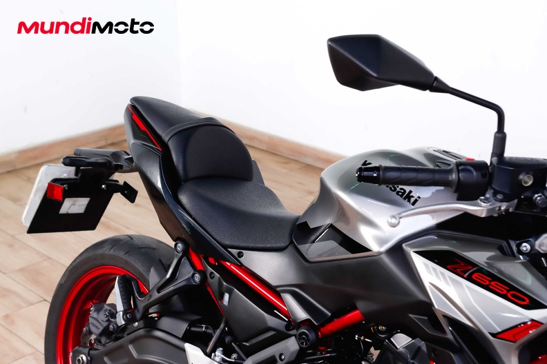 Motorbike image 13