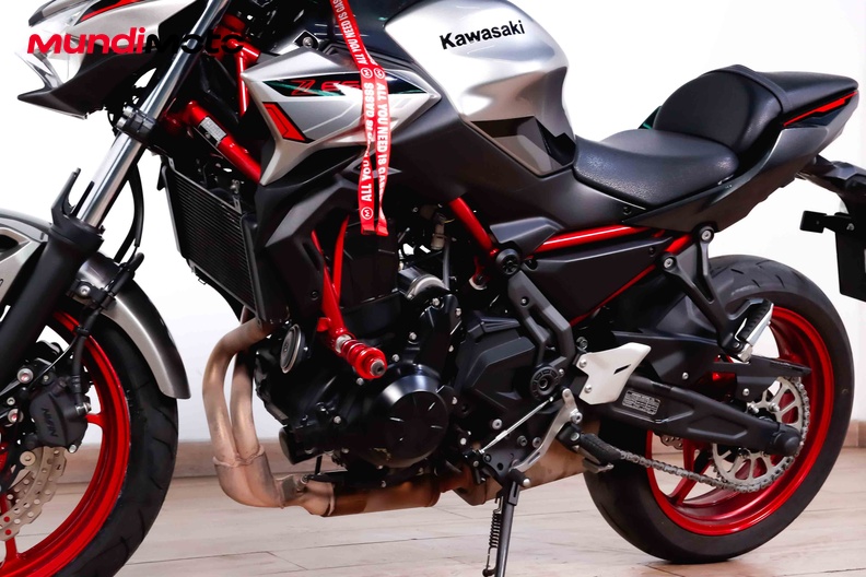 Motorbike image 8