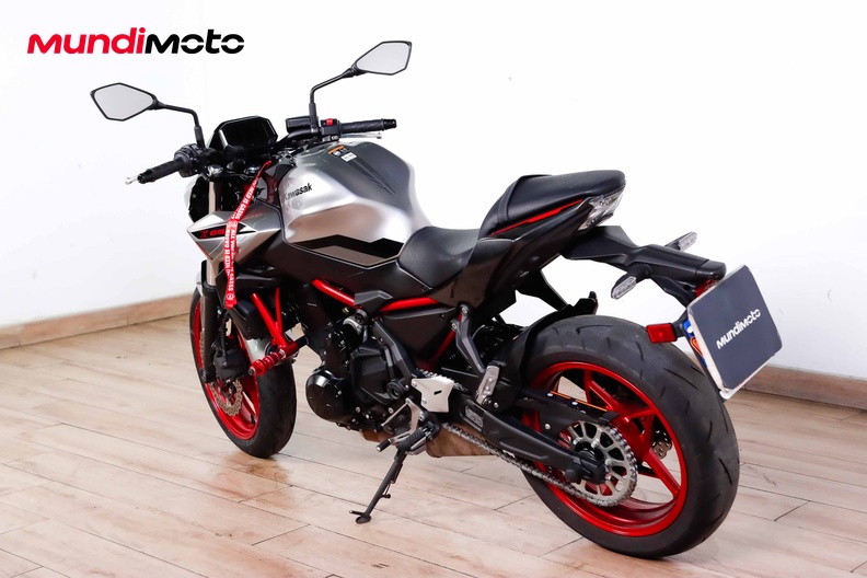 Motorbike image 6