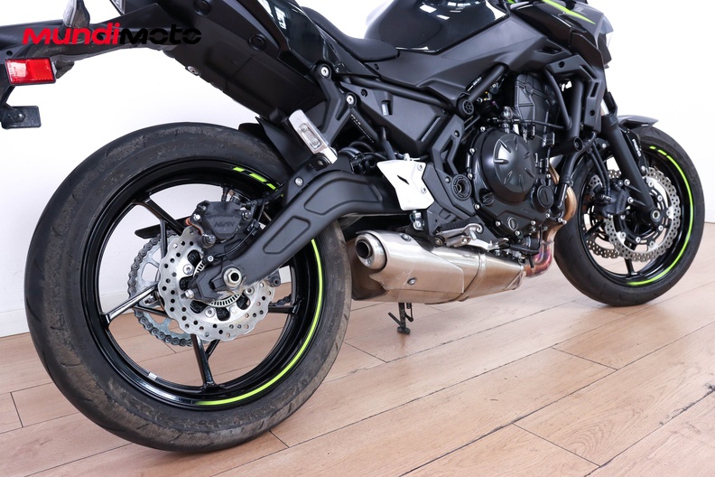 Motorbike image 3