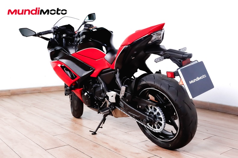 Motorbike image 6