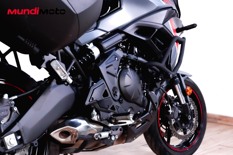 Motorbike image 3