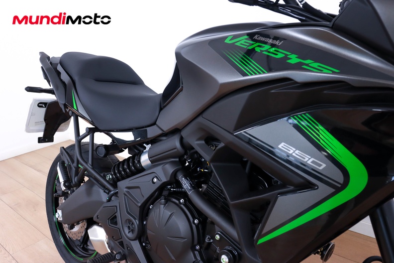 Motorbike image 13