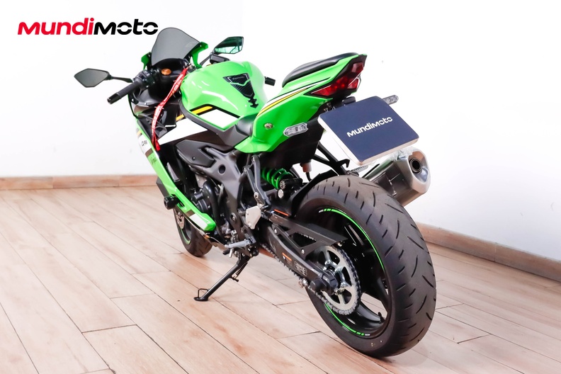 Motorbike image 6