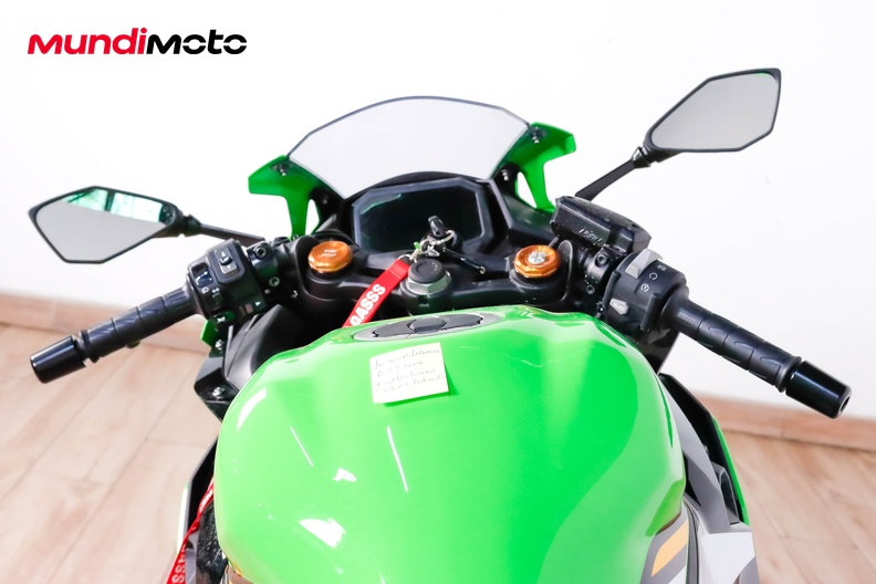Motorbike image 10