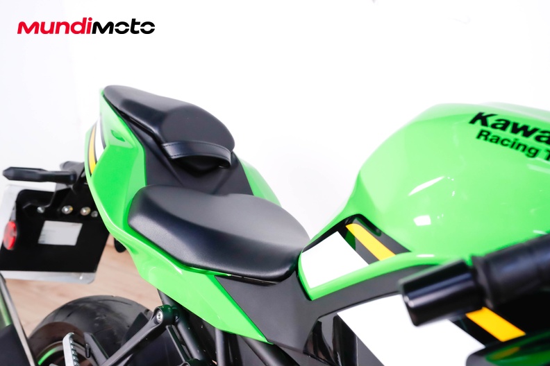 Motorbike image 13