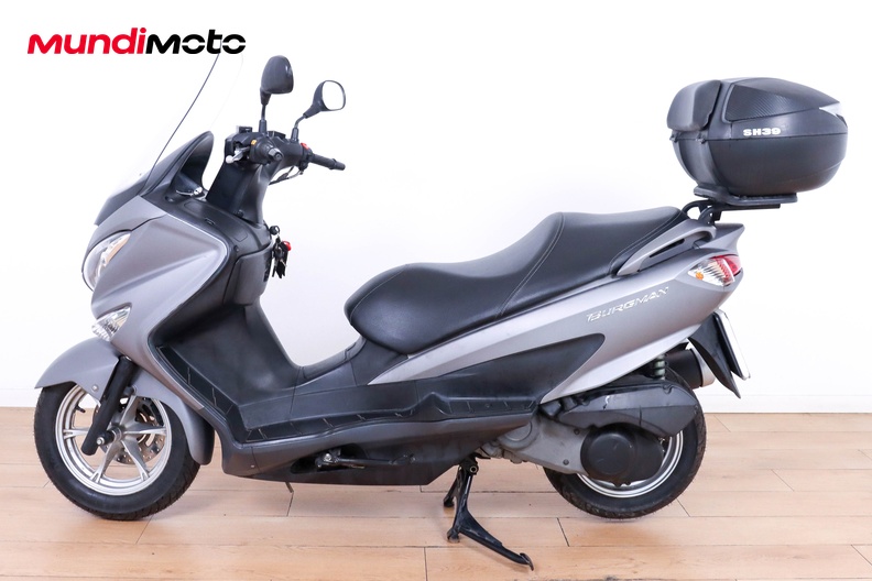 Motorbike image 5