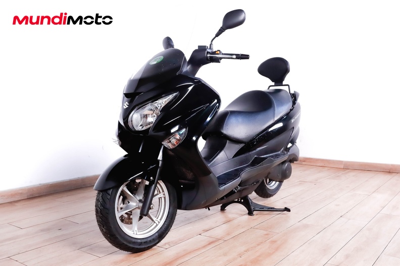 Motorbike image 7
