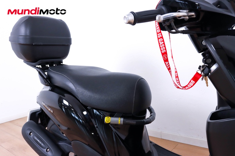 Motorbike image 13