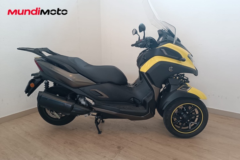 Motorbike image 1