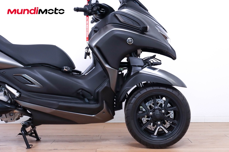 Motorbike image 13