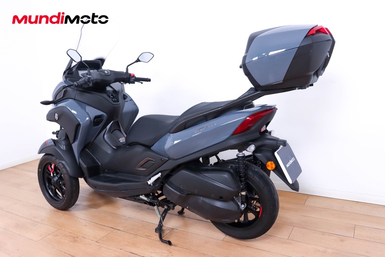 Motorbike image 6