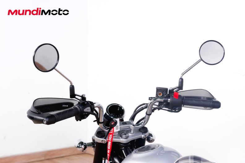 Motorbike image 10