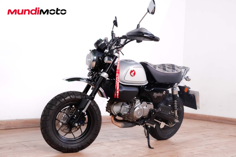 Motorbike image 7