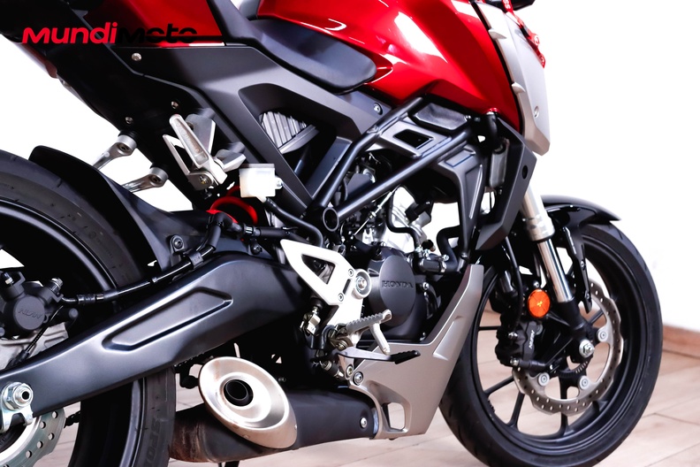 Motorbike image 3
