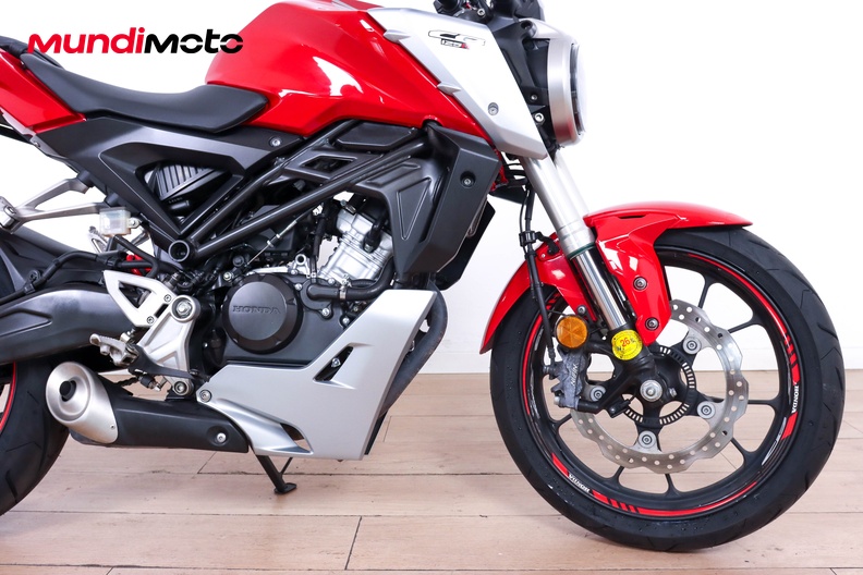 Motorbike image 12