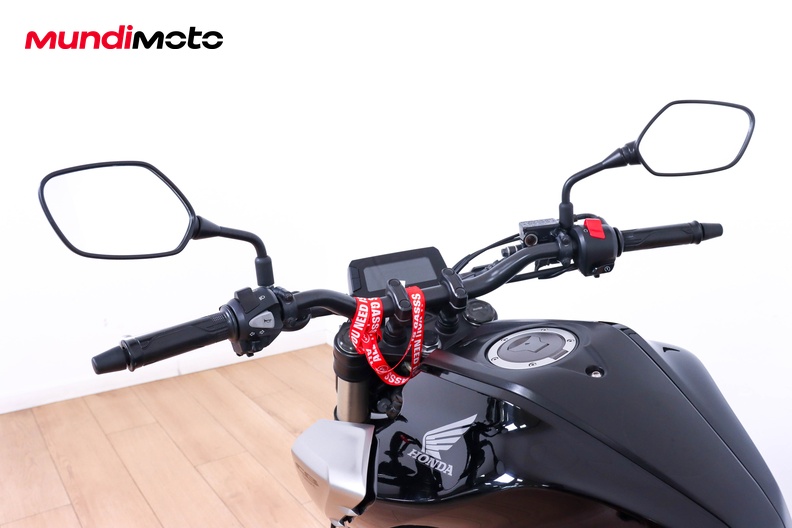 Motorbike image 10