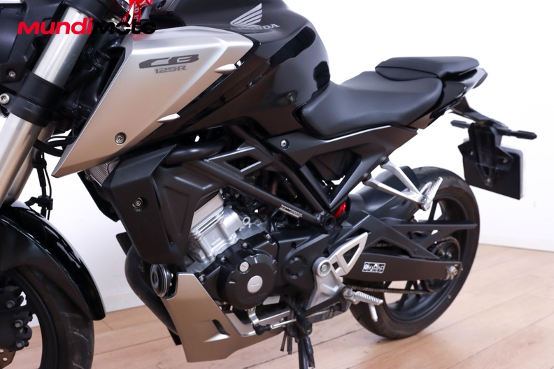 Motorbike image 8
