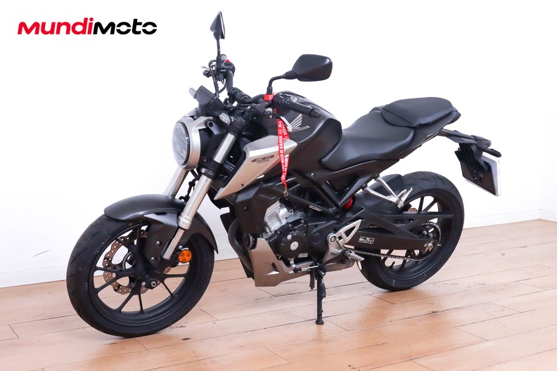 Motorbike image 7