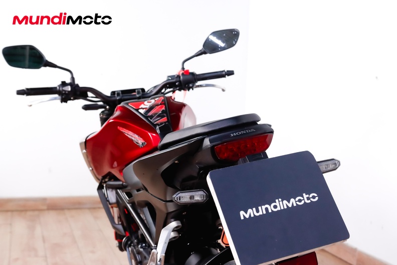 Motorbike image 9