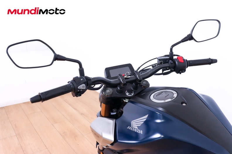 Motorbike image 10