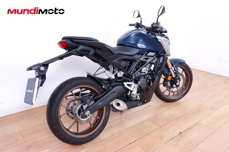 Motorbike image 2