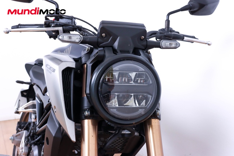 Motorbike image 4